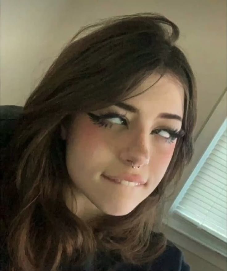Goofy Ahh PFP Girl