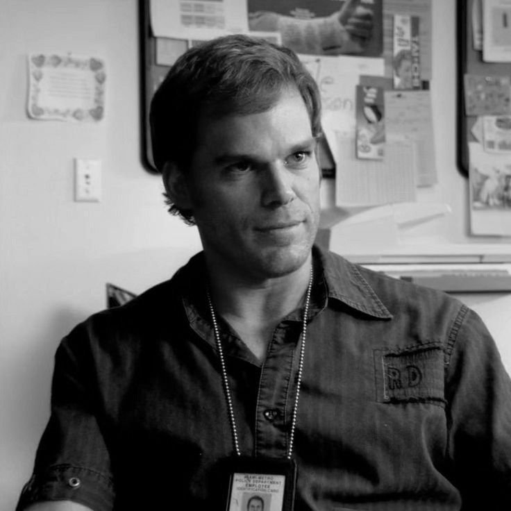 Dexter PFP Black And White