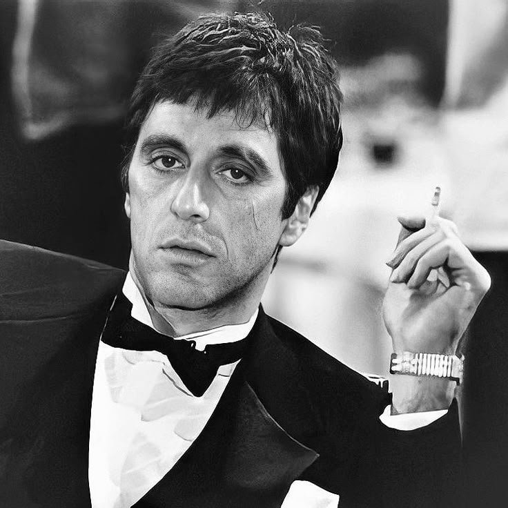 Scarface pfp smoking