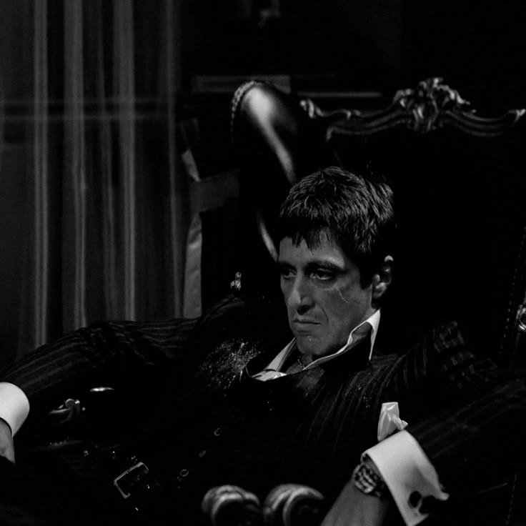 Scarface pfp black and white