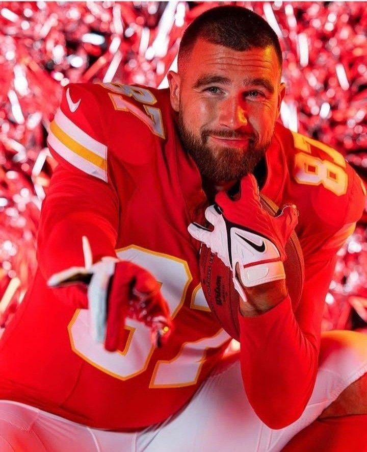 NFL PFP Funny
