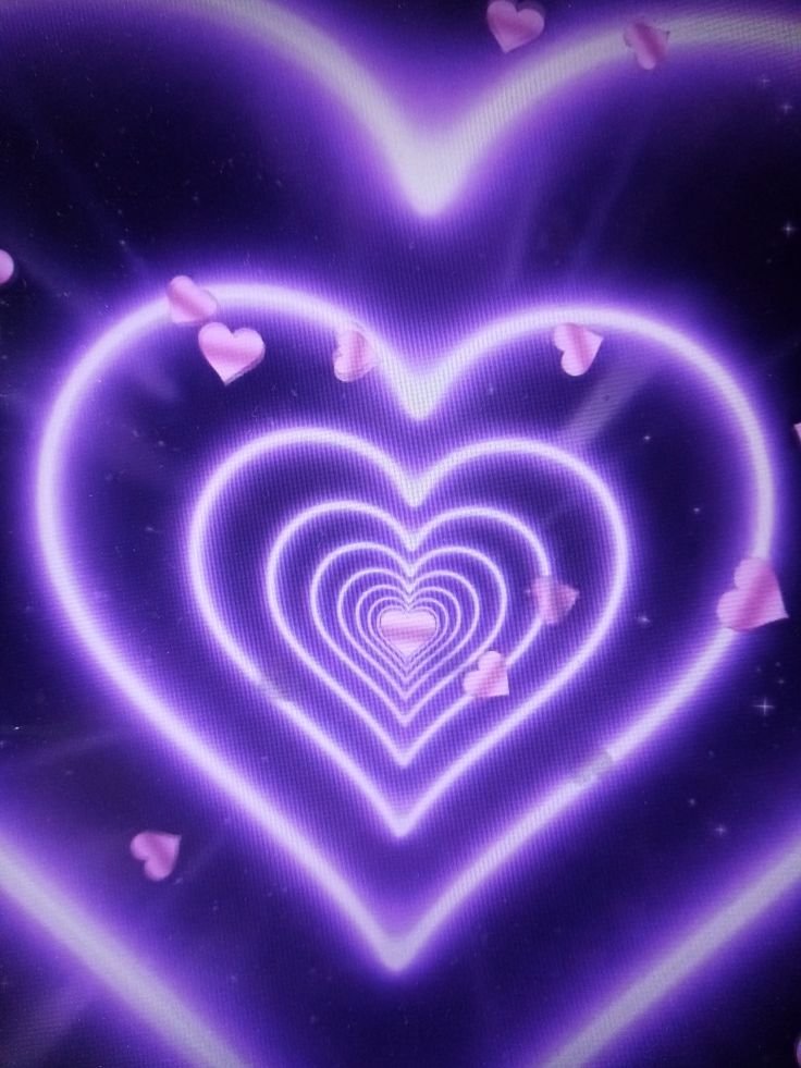 Y2K Aesthetic Heart PFP