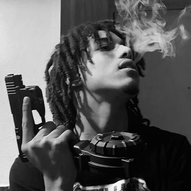 Opium PFP Emo